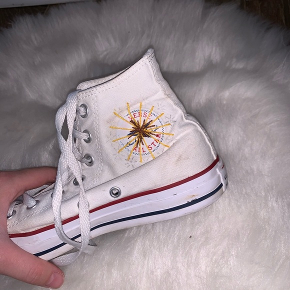 White converses - Picture 4 of 6